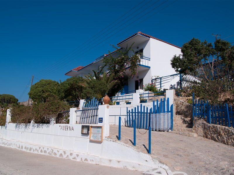 Marina Beach Livadia  Luaran gambar